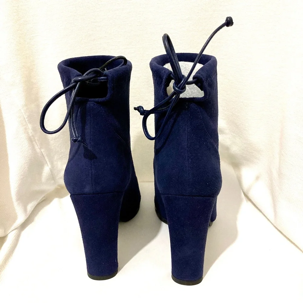 Your Blue Suede Shoes:  New Stuart Weitzman, Mitten Back-Tie Booties, Size 6 - Picture 3 of 8